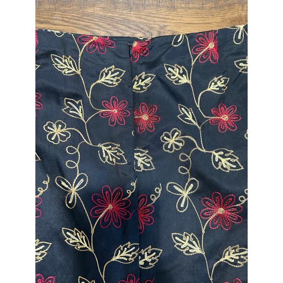 Silkland Silk Skirt with Floral Designs and Tassles - Picture 7 of 8